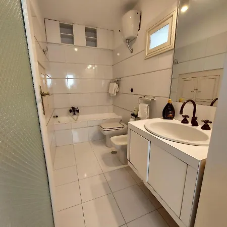 Liberty Futura Apartman Bari